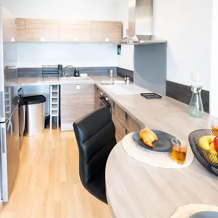 Andromède Chic T2 - Parking - Proche Airbus Et Aéroport Apartamento Blagnac