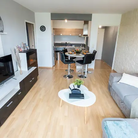 Andromède Chic T2 - Parking - Proche Airbus Et Aéroport Apartamento Blagnac